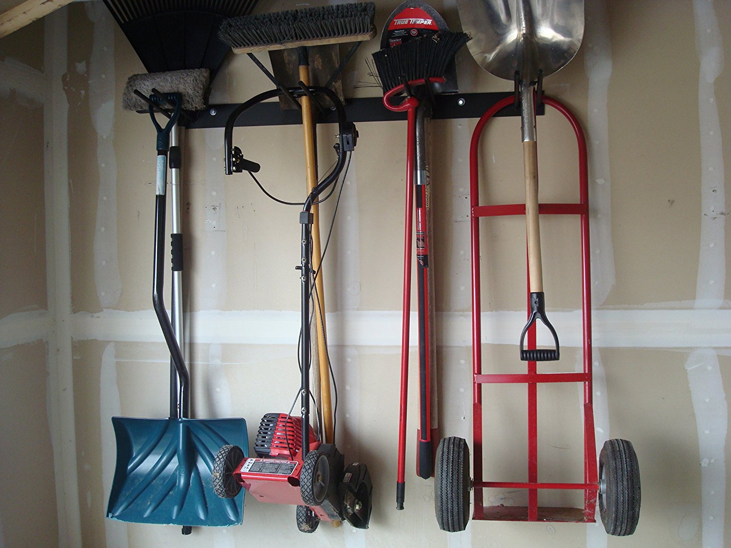 tool rack for dad