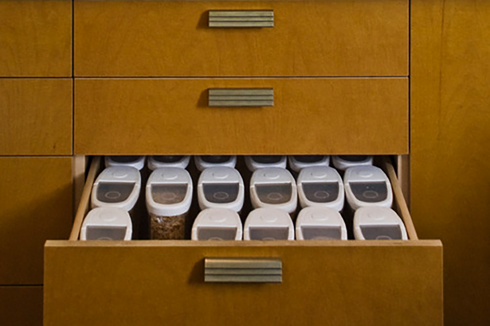 easy steps to organizing your drawers