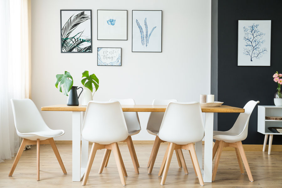 decluttering your dining room table