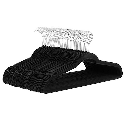 Amazon Basics Slim Velvet Clothes Hangers